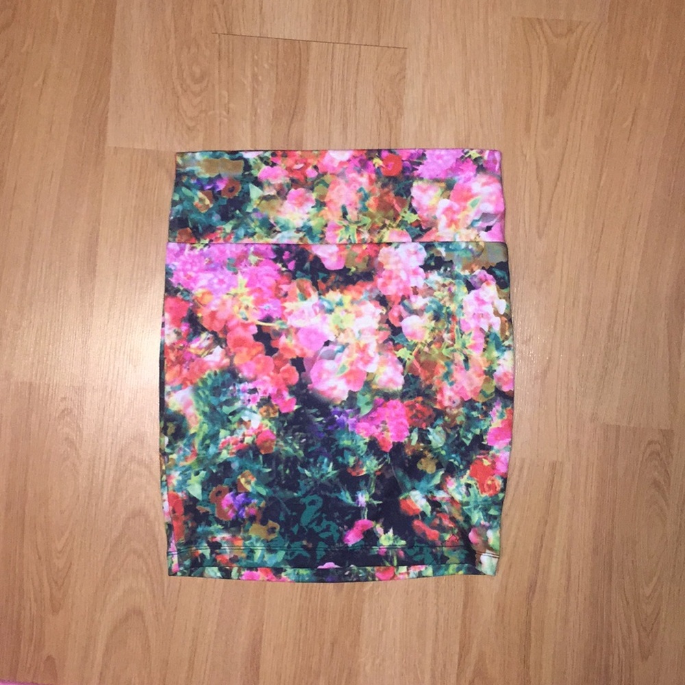 🎀 floral skirt 🎀